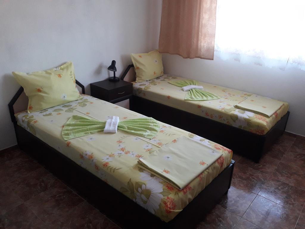 Georgievi Guest House Ahyolu Dış mekan fotoğraf