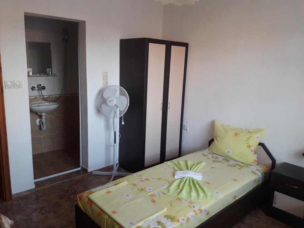 Georgievi Guest House Ahyolu Dış mekan fotoğraf